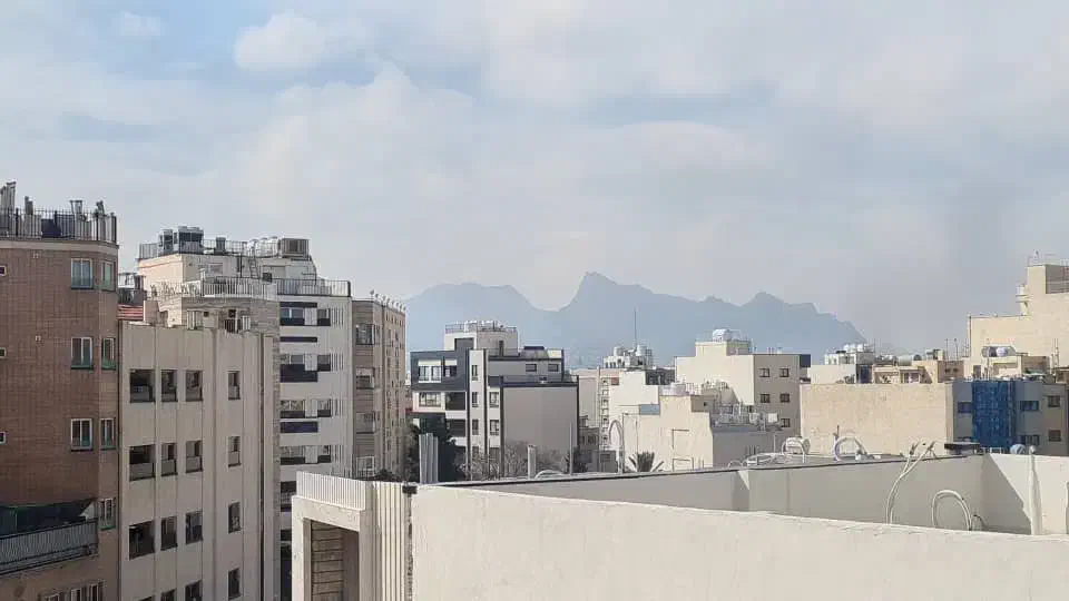 خانه ویلایی در بزرگمهر بهترین لوکیشن منطقه|فروش خانه و ویلا|اصفهان, شاهزید|دیوار