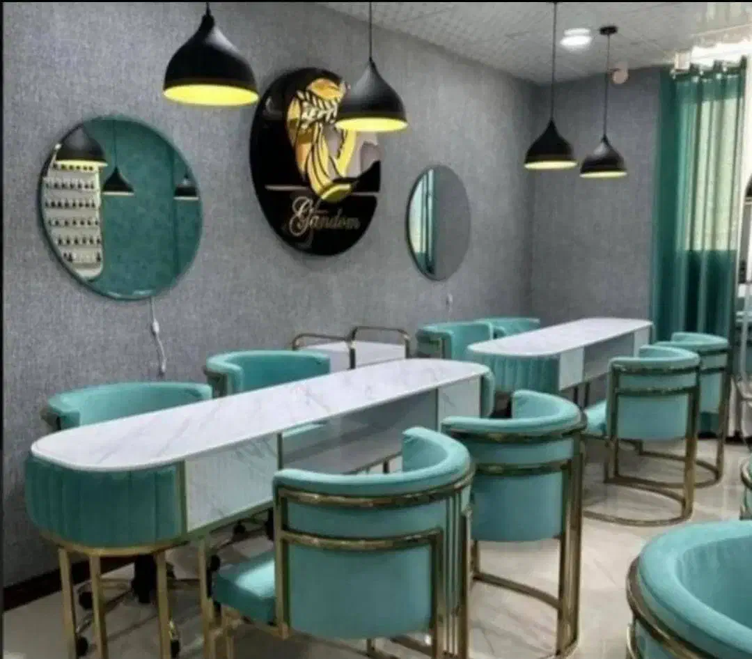 تجهیزات آرایشگاهی آینه تخت ترولی میز ناخن استندلاک|آرایشگاه و سالن‌های زیبایی|تهران, شهرک ابوذر|دیوار