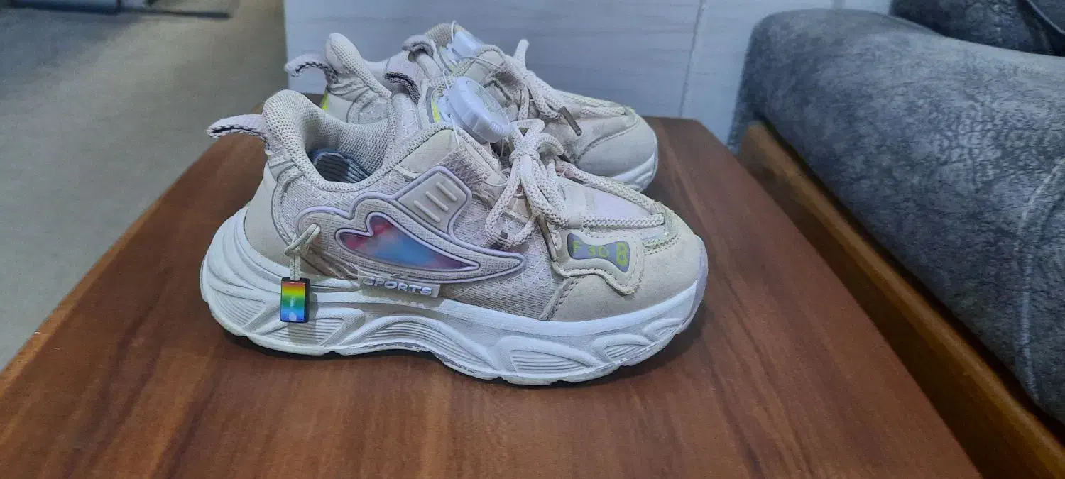 کفش|کفش و لباس بچه|بهبهان, |دیوار