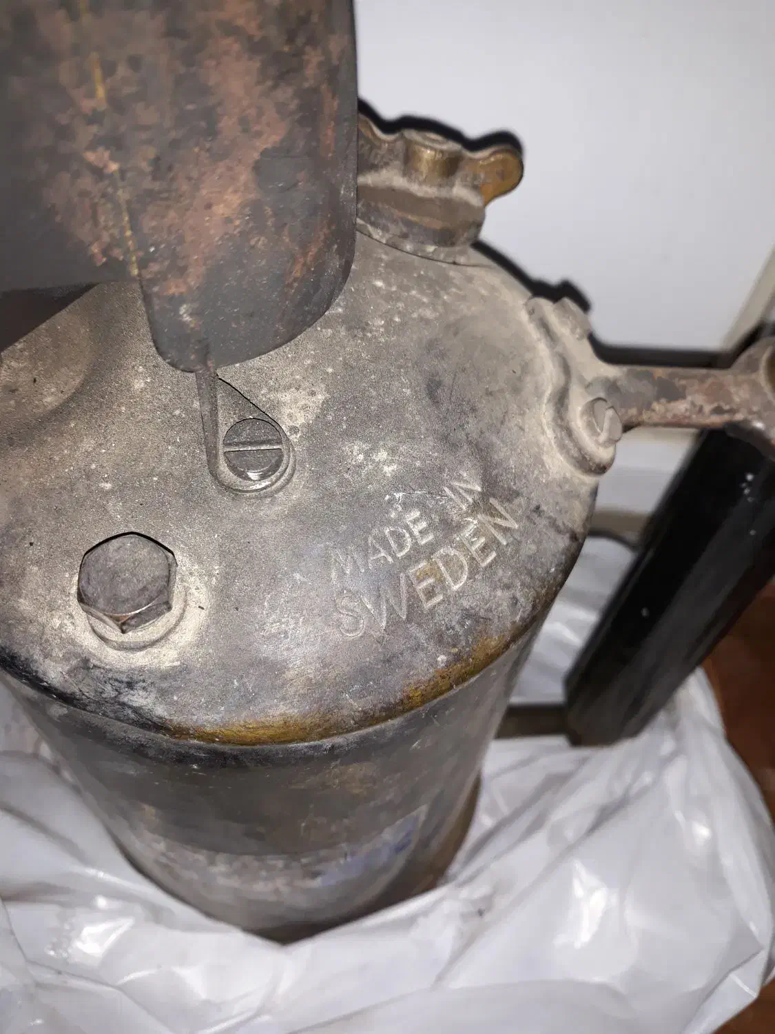 پریموس قدیمی|کلکسیون اشیاء عتیقه|ری, فیروزآبادی|دیوار