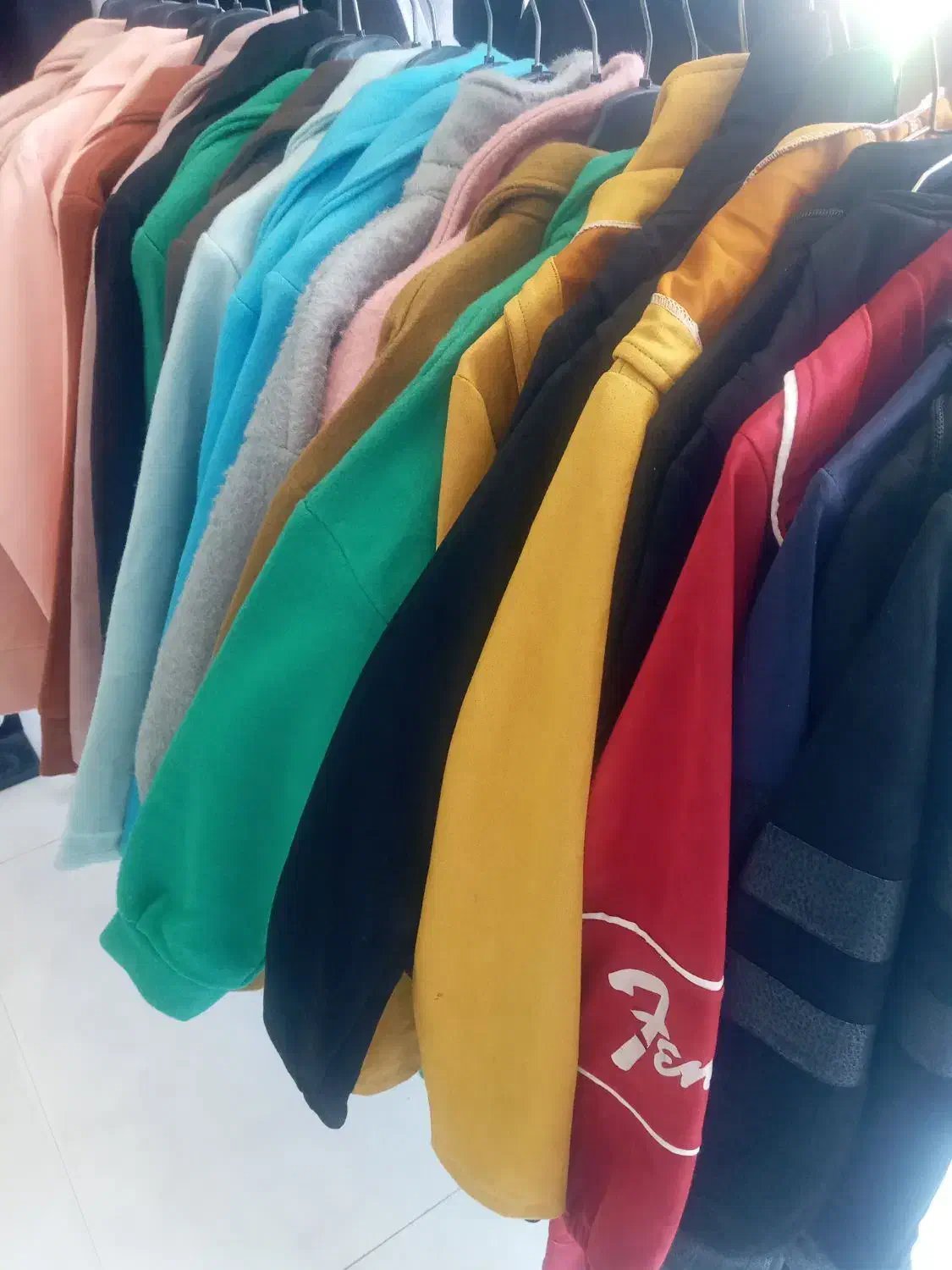 تخفیف مانتو یلدا و روز مادر ۷۰۰ ت|حراج|بیرجند, |دیوار