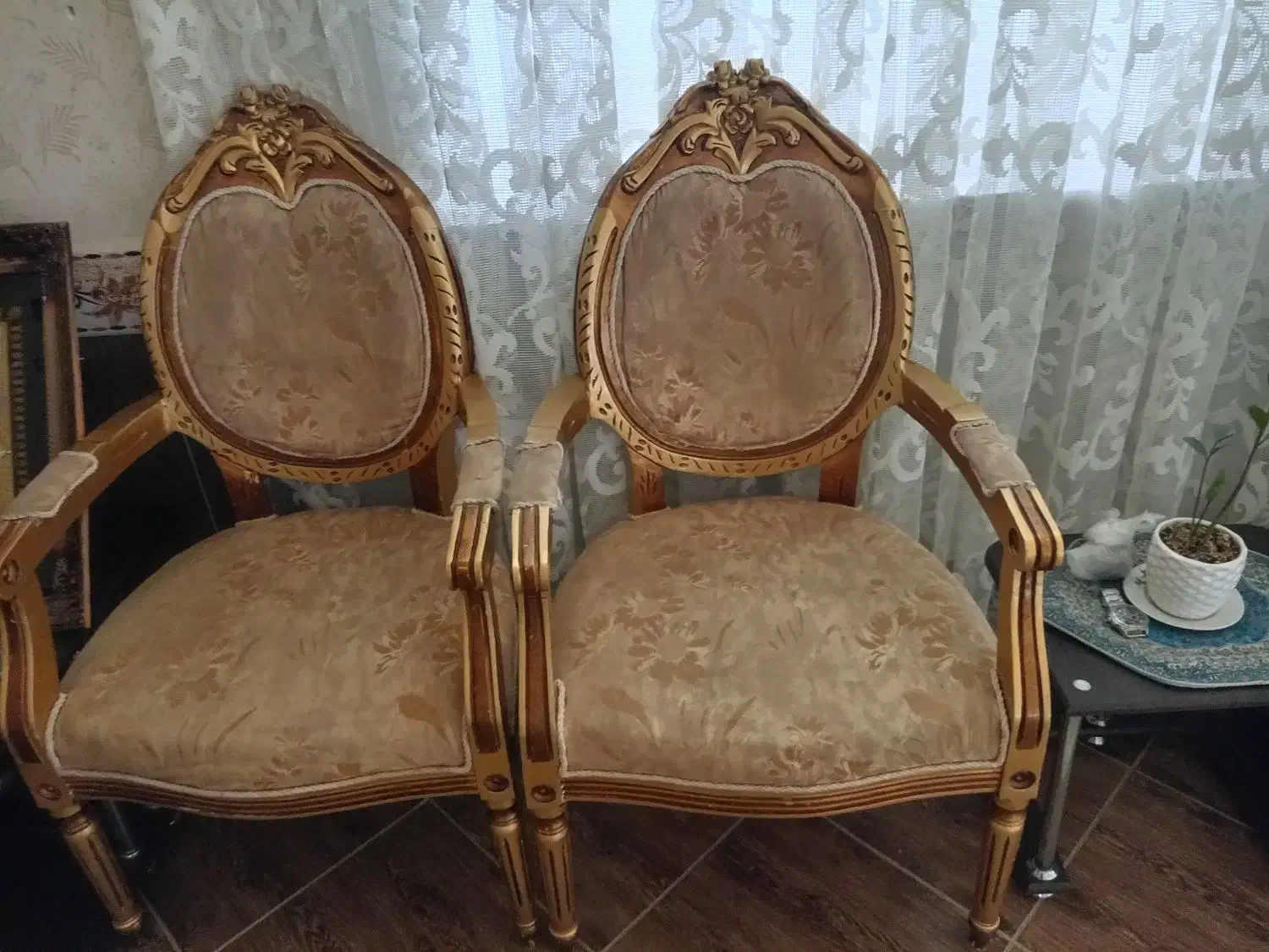 مبل|مبلمان خانگی و میز عسلی|تربت‌حیدریه, کوی شهید احمدزاده ملکی|دیوار