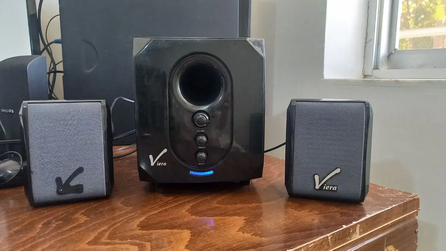 باند سه تایی برند viera|سیستم صوتی خانگی|رشت, بوسار|دیوار