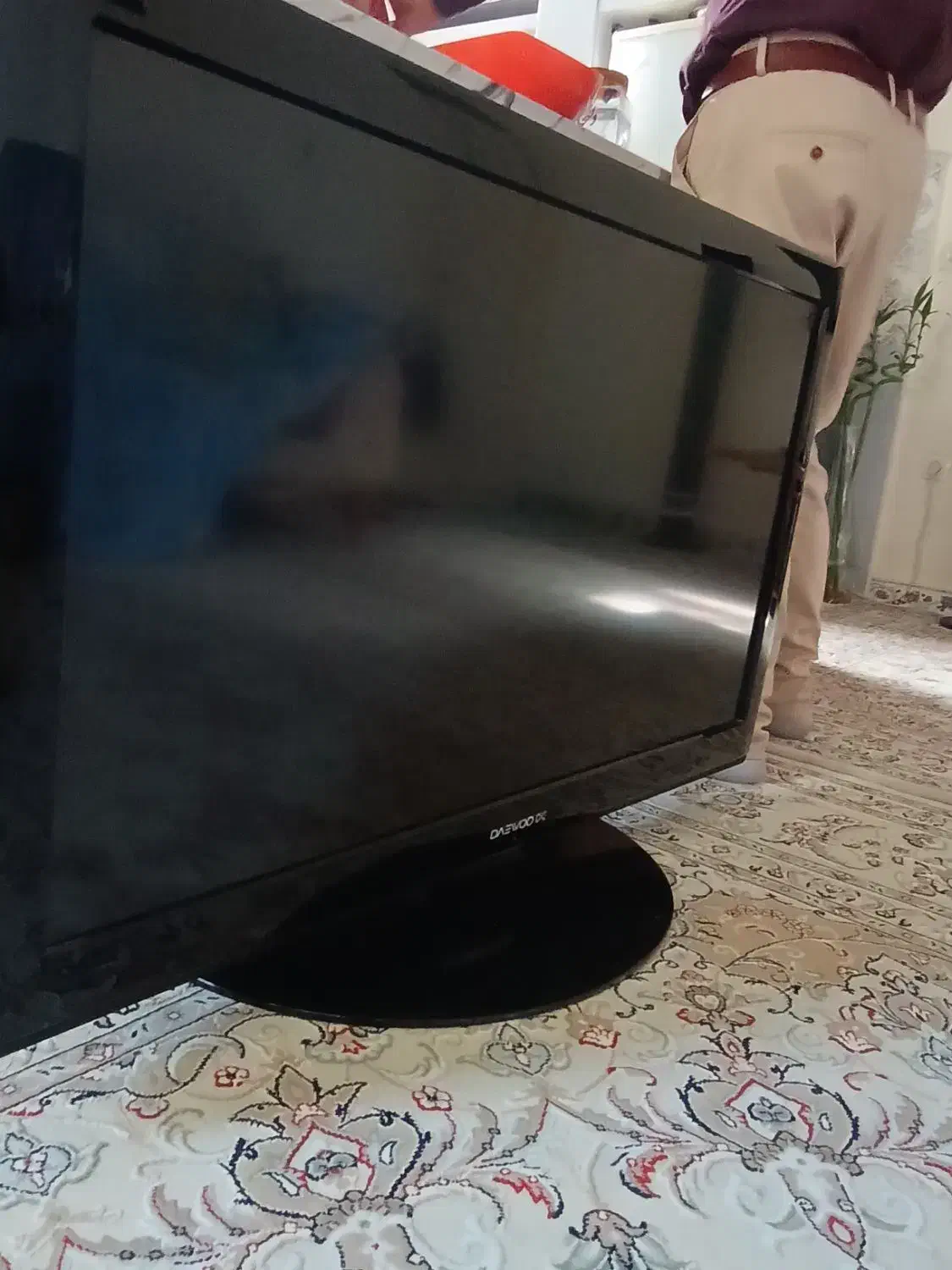 تلویزیون lcd 42 اینج دوو کره|تلویزیون و پروژکتور|مشکین‌دشت, |دیوار