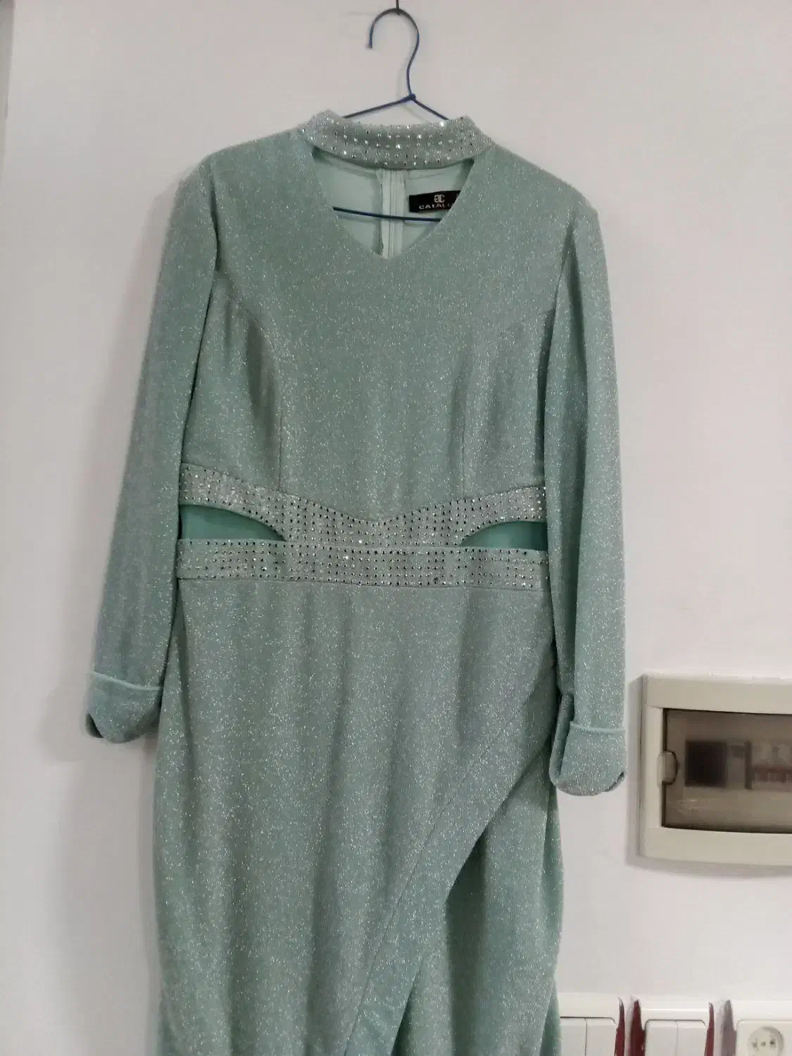 پیراهن|لباس|مرند, |دیوار