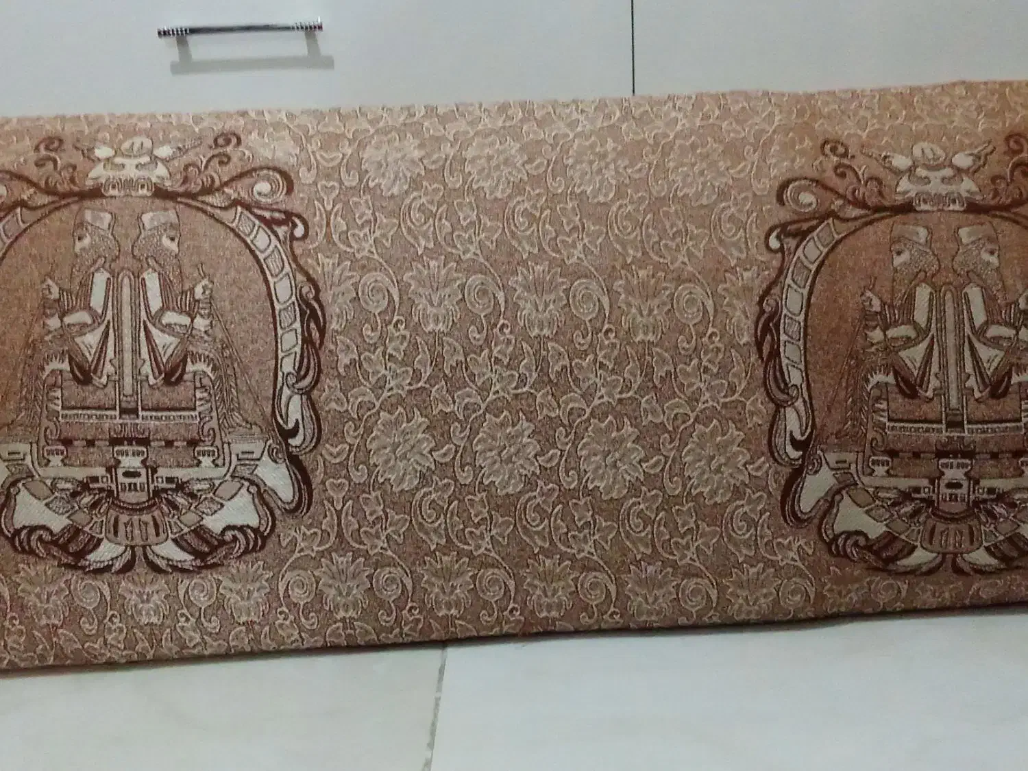 پشتی|پشتی|مشهد, توس (بلوار توس)|دیوار