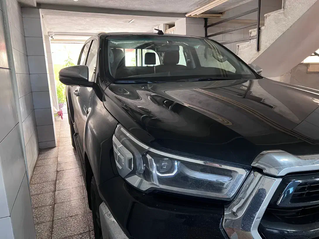 تویوتا هایلوکس ۲۰۲۵ SR5 منطقه ازاد|خودرو سواری و وانت|بندر انزلی, اطبا|دیوار