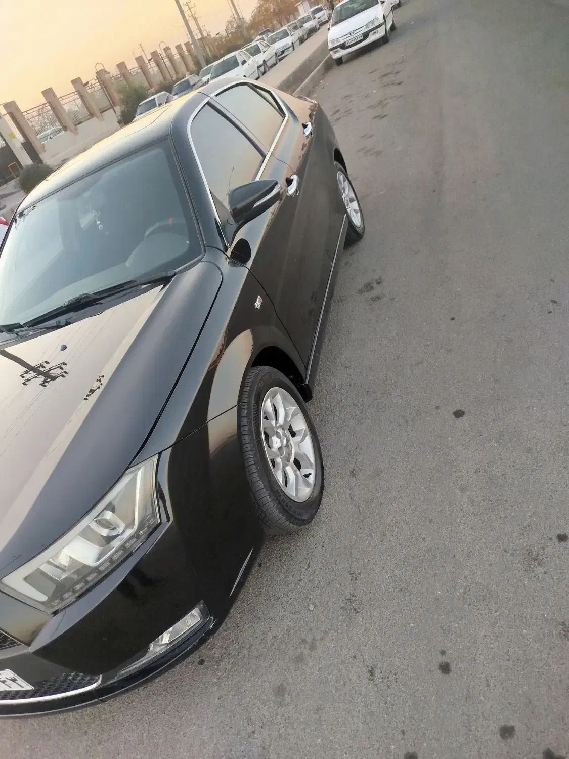 دنا اتومات 1400|خودرو سواری و وانت|آران و بیدگل, |دیوار