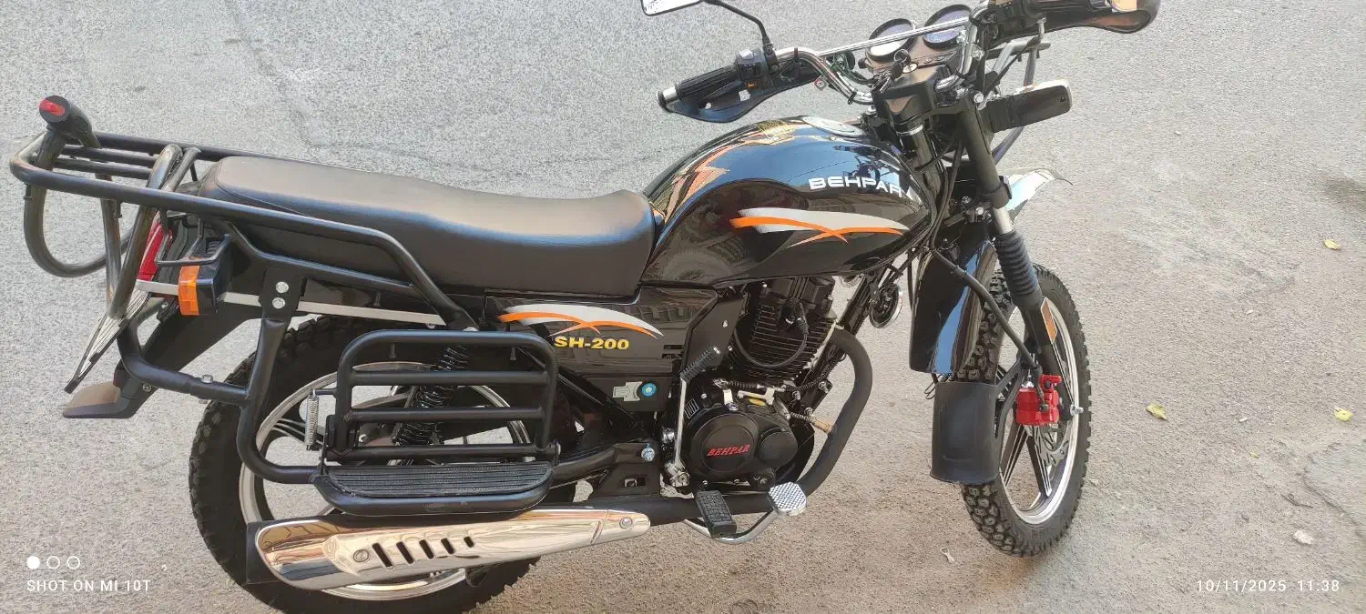 بهپر شکاری 200|موتورسیکلت|قم, زنبیل آباد|دیوار