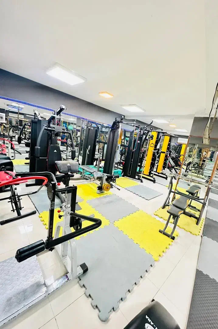 دروس، واگذاری ۲۰۰ متر باشگاه FITNESS با امکانات|اجارهٔ مغازه و غرفه|تهران, دروس|دیوار