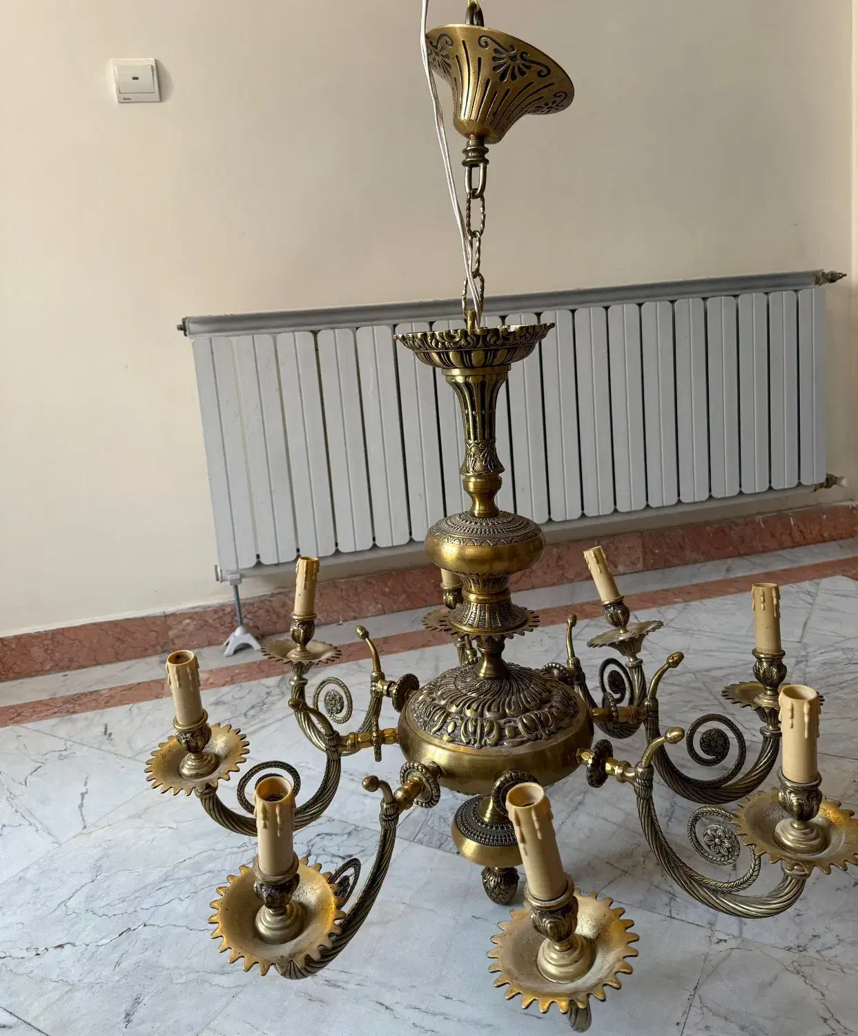 لوستر برنجی ۸ شاخه و دو عدد دیوارکوب در حد نو|لوستر و چراغ آویز|تهران, امیرآباد|دیوار