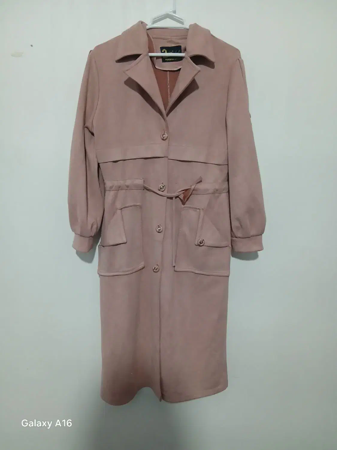 لباس|لباس|کنگاور, |دیوار