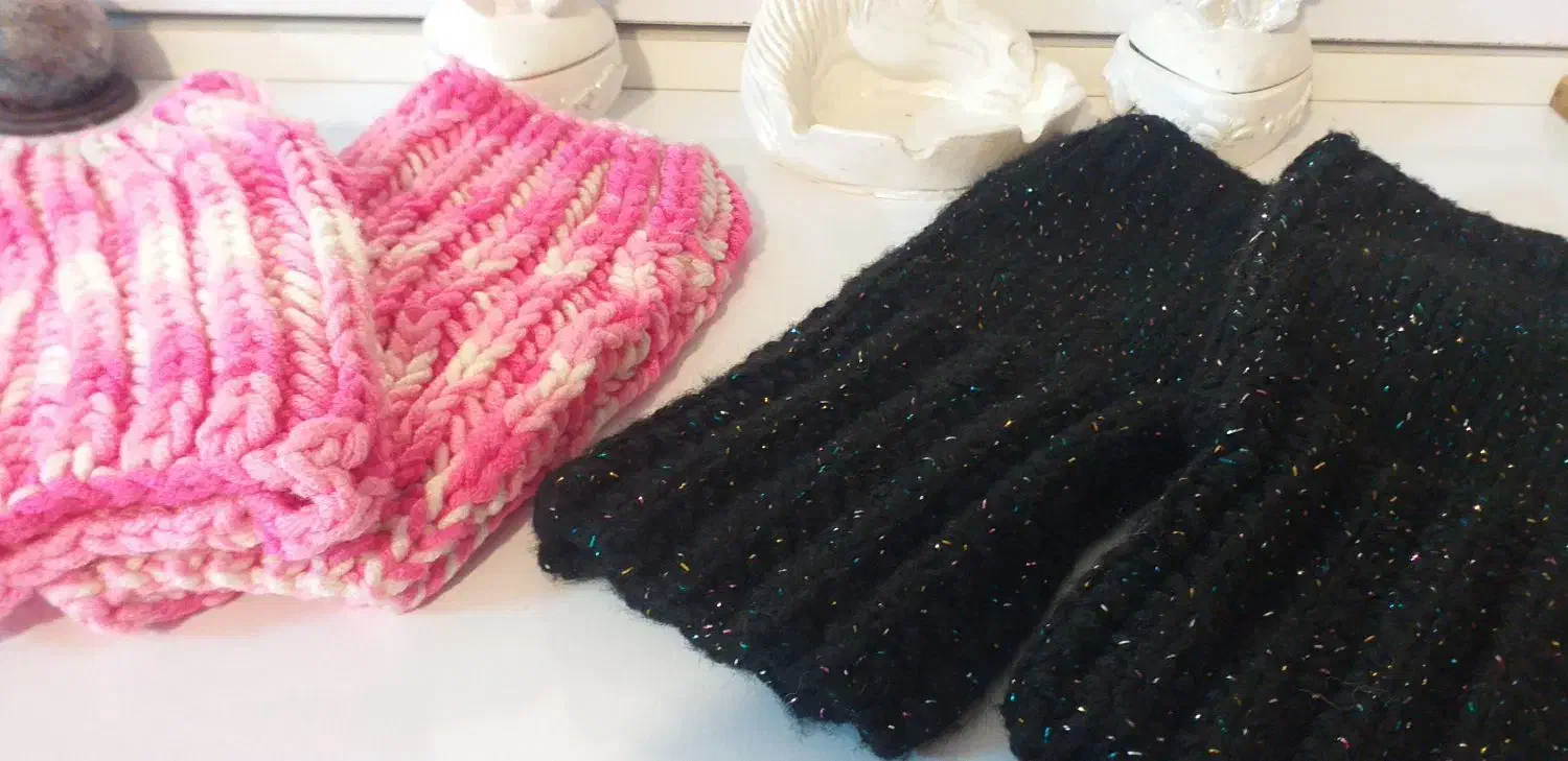 دستکش|لباس|اصفهان, جلالیه|دیوار