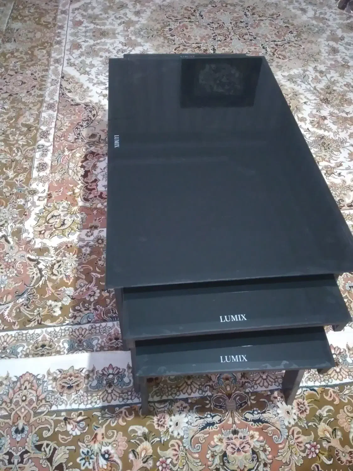 میز وسط با چهار تا عسلی با هم|مبلمان خانگی و میز عسلی|خرم‌آباد, |دیوار