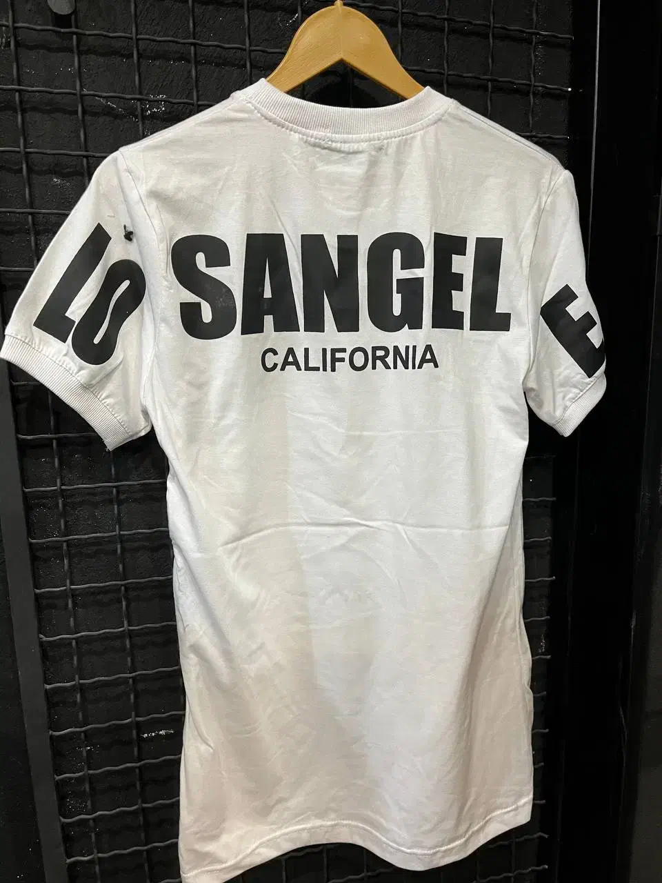 پیراهن و تیشرت حراجی|لباس|کرج, شهرک اوج|دیوار