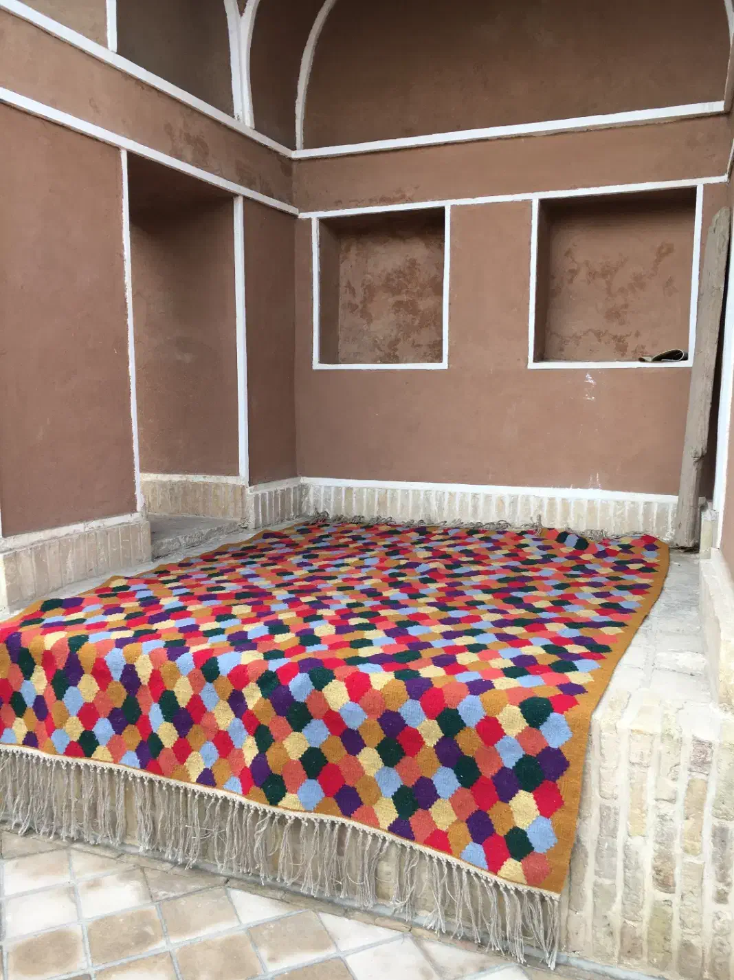 گلیم دستبافت پشمی|گلیم، جاجیم، گبه|سمنان, |دیوار