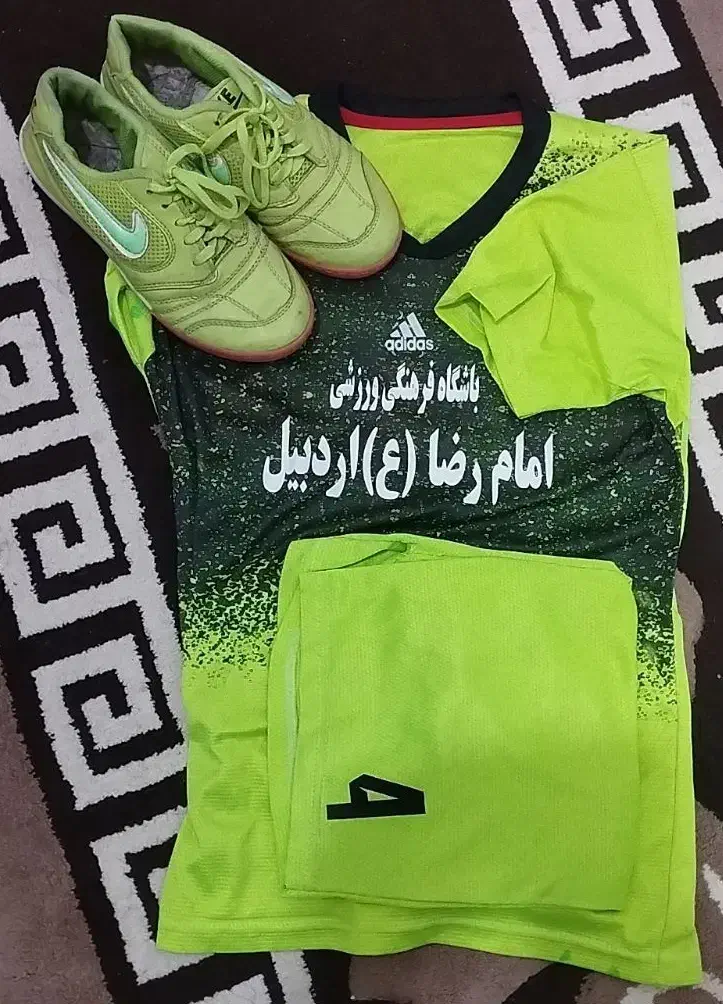 لباس سالنی پسرانه کفش سالنی|کیف، کفش، کمربند|اردبیل, |دیوار