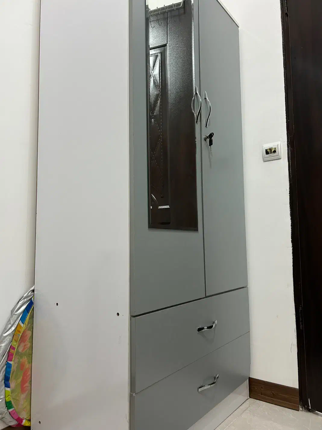 کمد|جاکفشی، کمد، دراور|باقرشهر, |دیوار