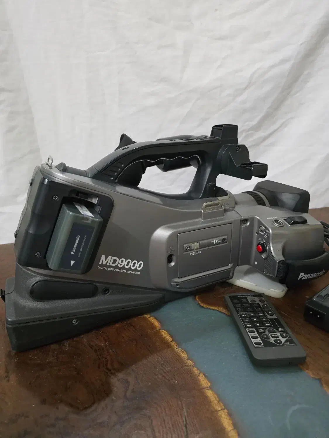 دوربین Dv واسه تبدیل|دوربین عکاسی و فیلم‌برداری|مشهد, گلبرگ|دیوار