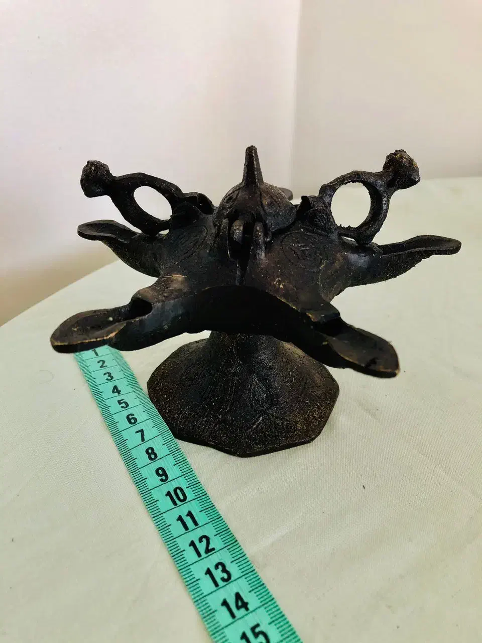 چراغ پیسوز چراغ جادو جنس برنج پرنقش و قلم کاری شده|لامپ و چراغ|قزوین, |دیوار