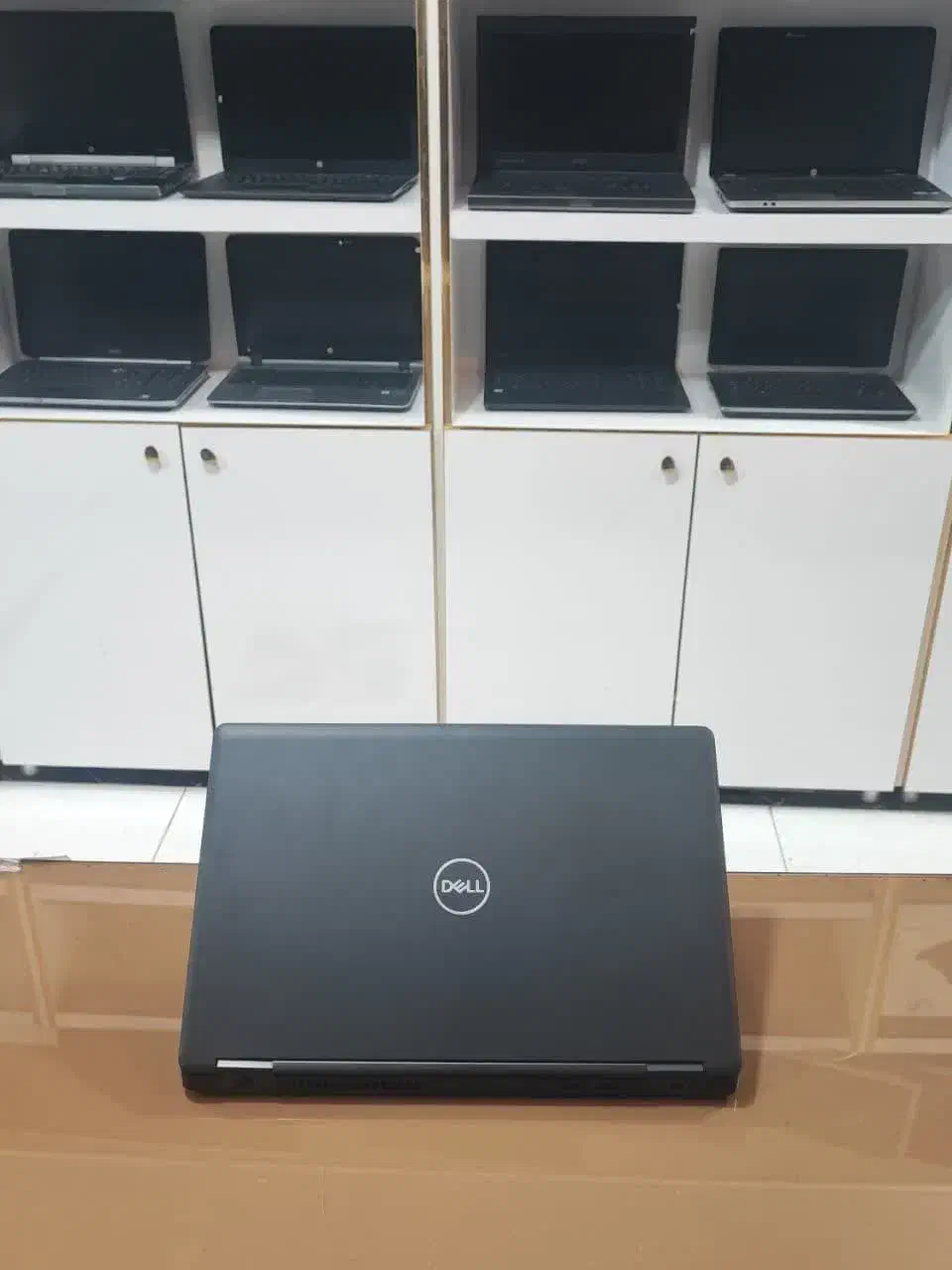 لپتاپ دل i7 نسل هشتم، گرافیک GEFORCE MX130 دو گیگ|رایانه همراه|اصفهان, سرچشمه|دیوار