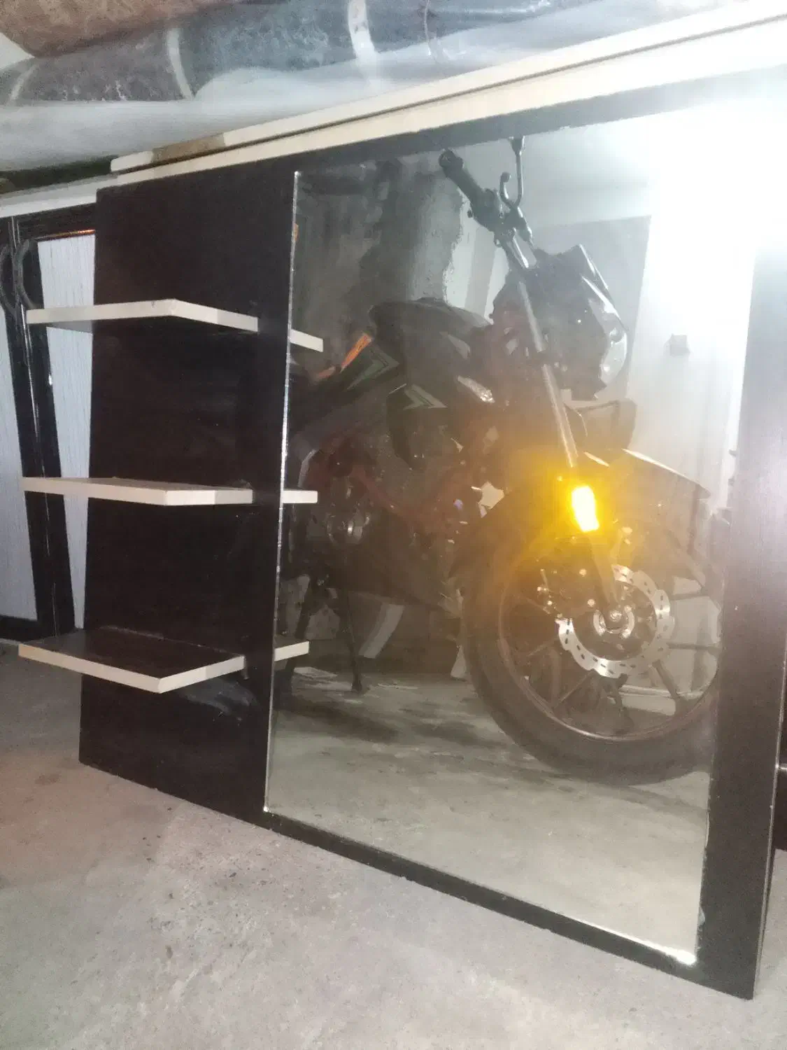 یک میز آرایشی 5کشوی همراه صندلی و آینه|جاکفشی، کمد، دراور|مهاباد (آذربایجان غربی), |دیوار