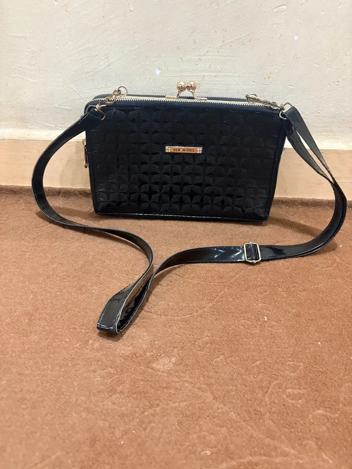 ۳عدد کیف کاملا نو|کیف، کفش، کمربند|اهواز, گلستان|دیوار