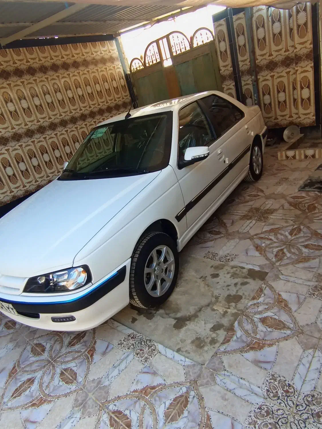 پژو پارس فول سفارشی|خودرو سواری و وانت|قشم, |دیوار