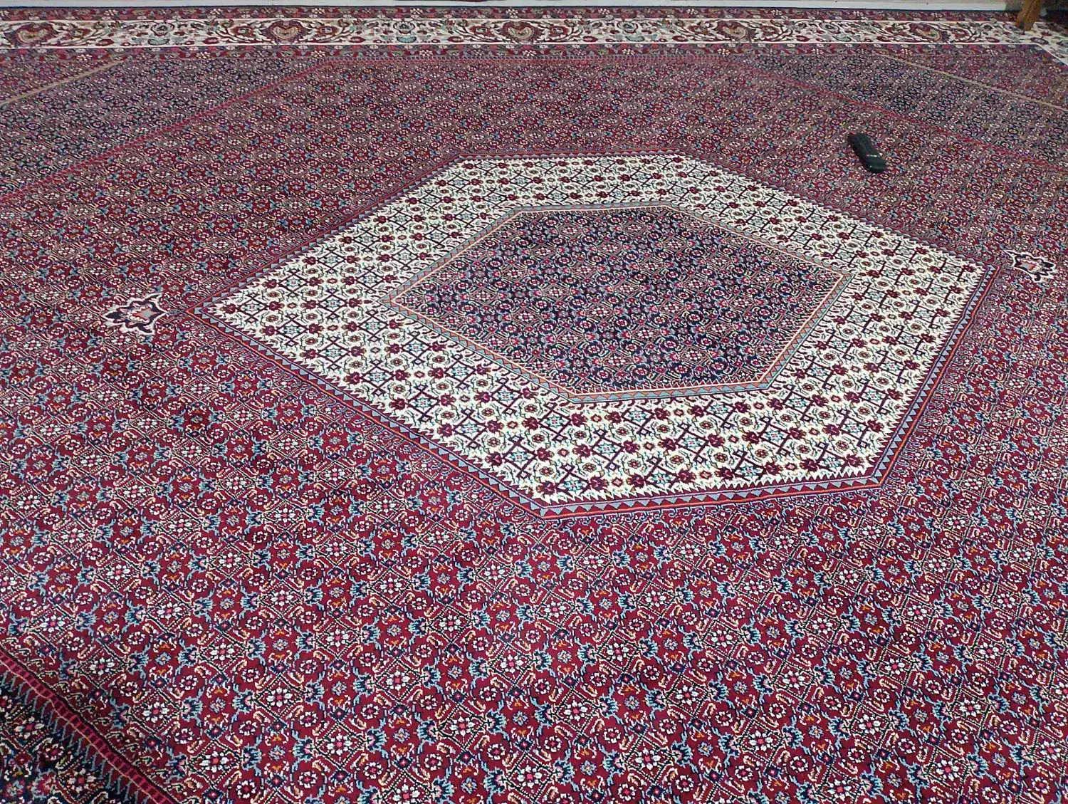 فرش12متری|فرش|اردبیل, |دیوار