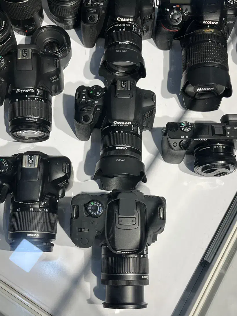 دوربین عکاسی نو و کارکرده|دوربین عکاسی و فیلم‌برداری|سیرجان, |دیوار