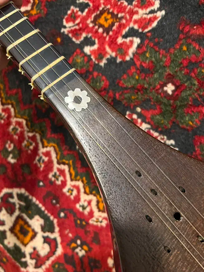 سه تار زادخیل قدیمی|سازهای سنتی|تهران, استخر|دیوار