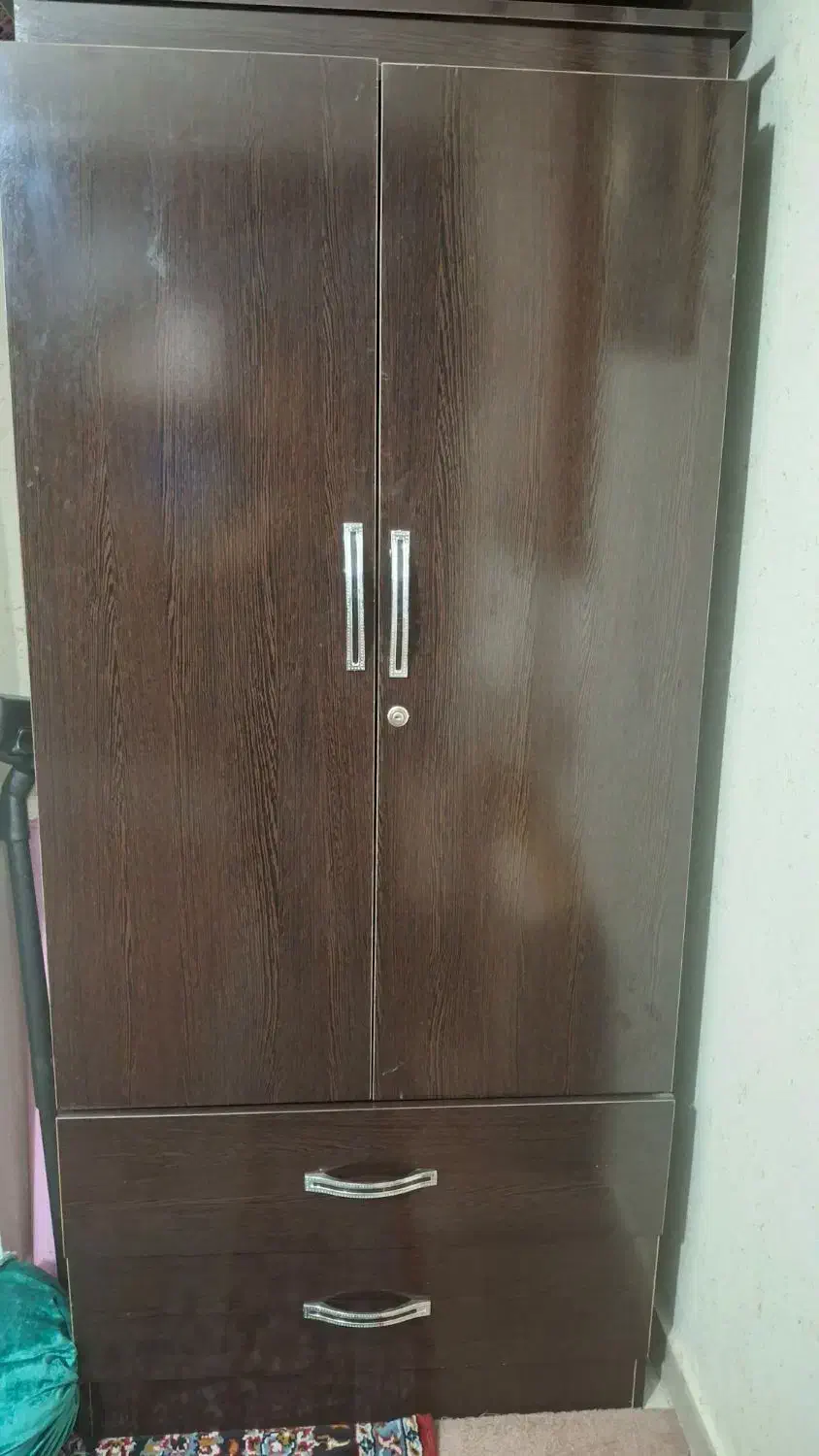 کمد لباسی|جاکفشی، کمد، دراور|صدرا-فارس, فاز ۱|دیوار