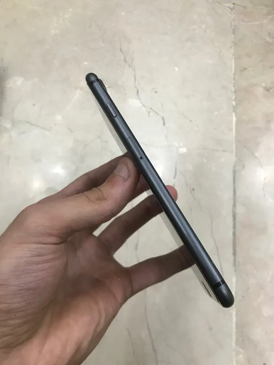 اپل iPhone 8 Plus  با حافظهٔ ۶۴ گیگ|موبایل|تهران, دریاچه شهدای خلیج فارس|دیوار