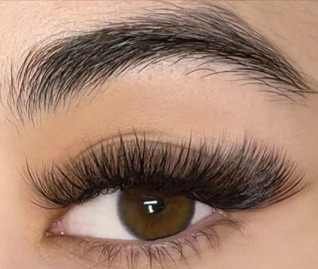 مژه های تان را به مژه کار واقعی بسپارید|خدمات آرایشگری و زیبایی|تهران, تهرانپارس غربی|دیوار