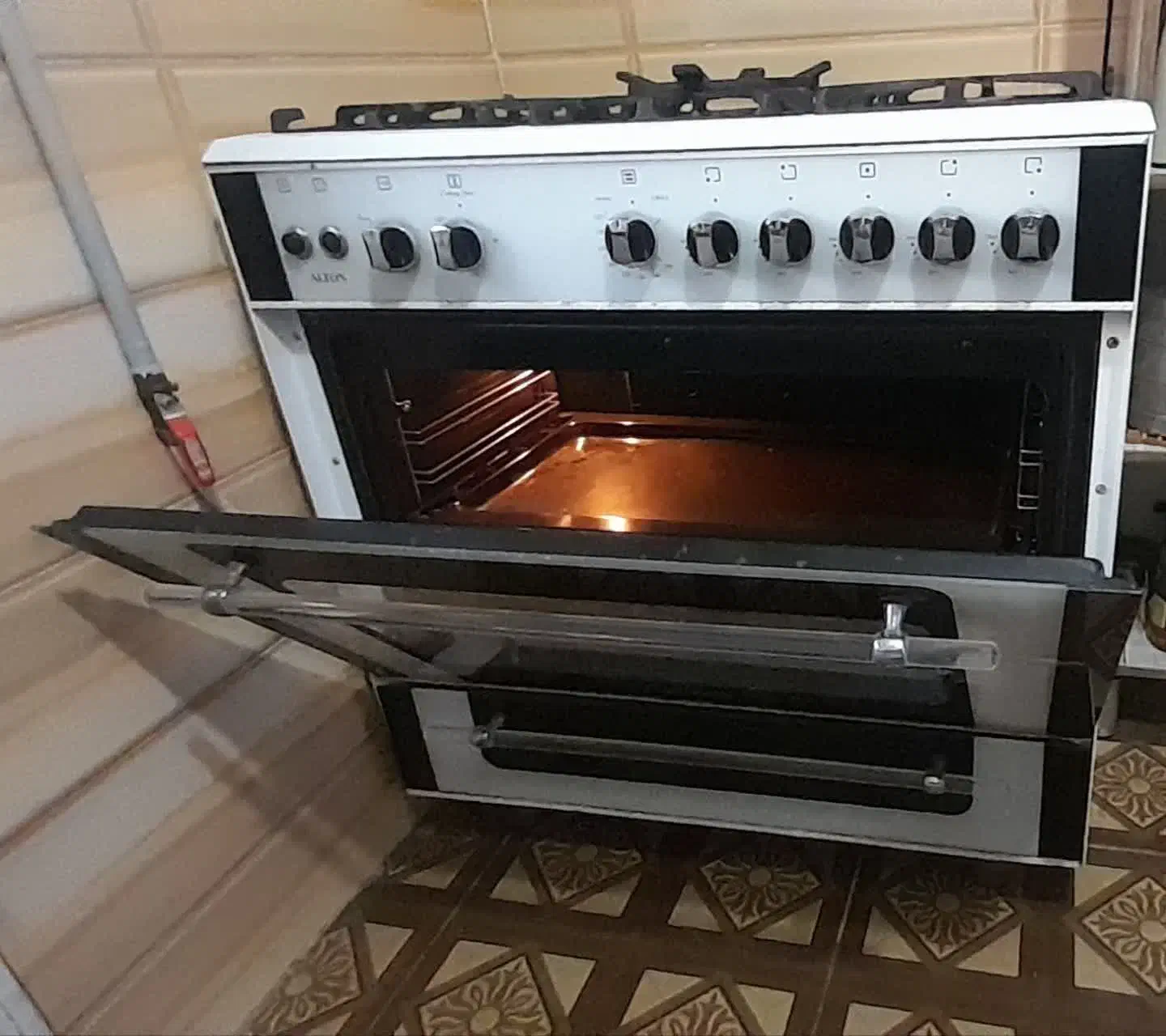 اجاق گاز پنج شعله فردار آلتون|اجاق گاز و لوازم برقی پختوپز|لاهیجان, بازکیاگوراب|دیوار