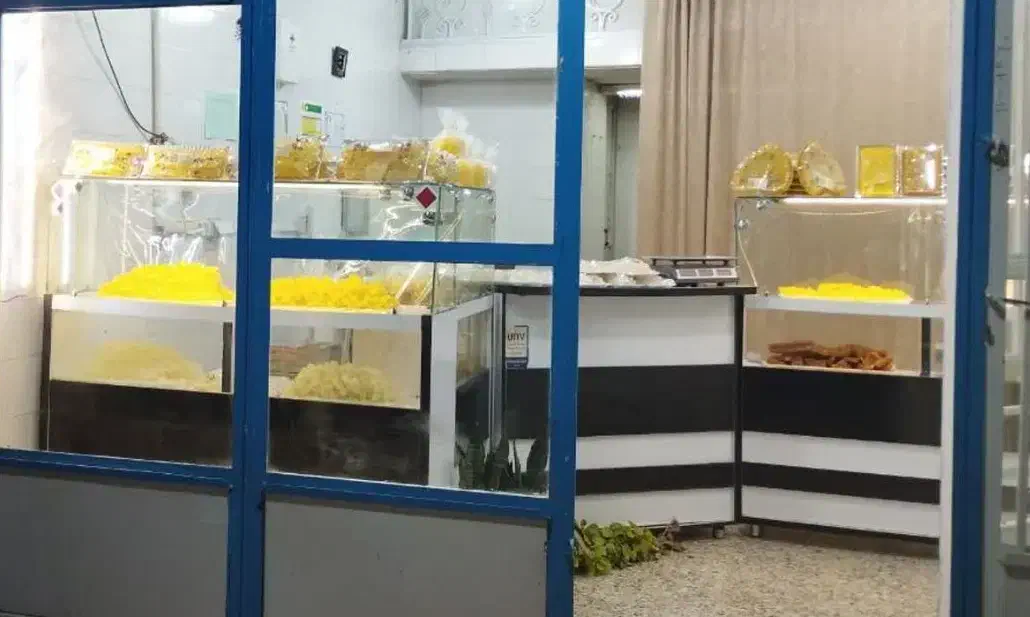 ویترین مغازه|فروشگاه و مغازه|فرخشهر, |دیوار