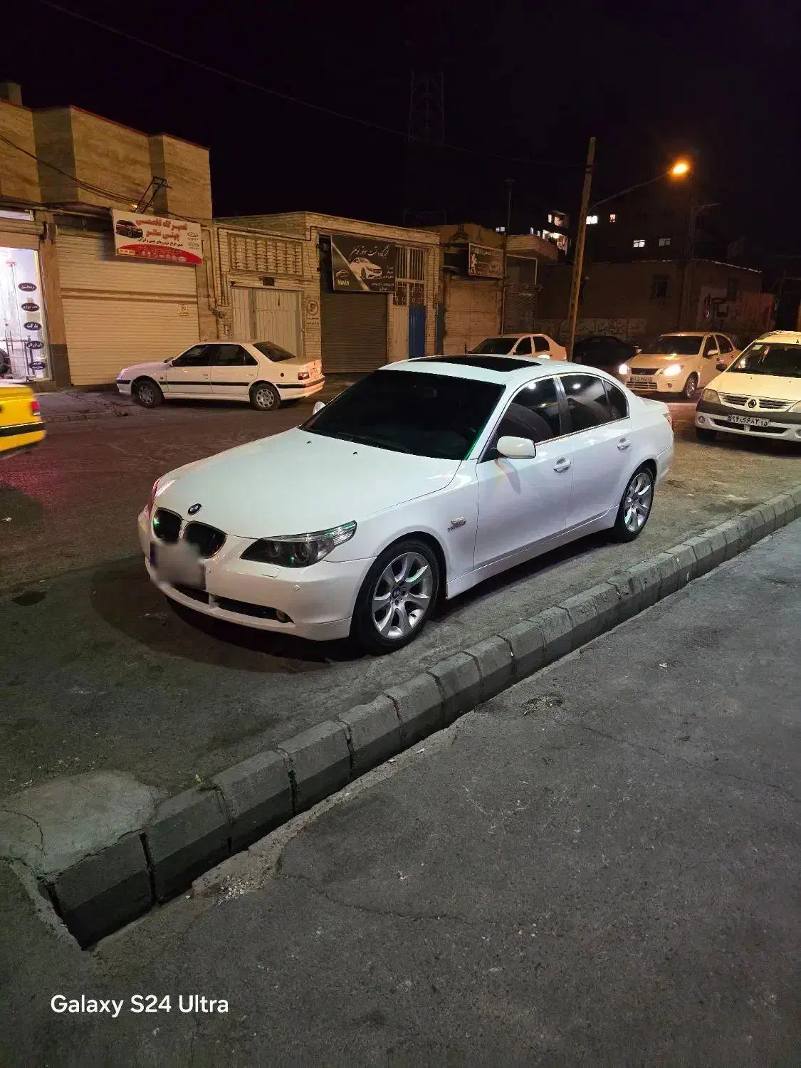 بی ام و ۵۲۵ عروسک  کم کار|خودرو سواری و وانت|تبریز, |دیوار