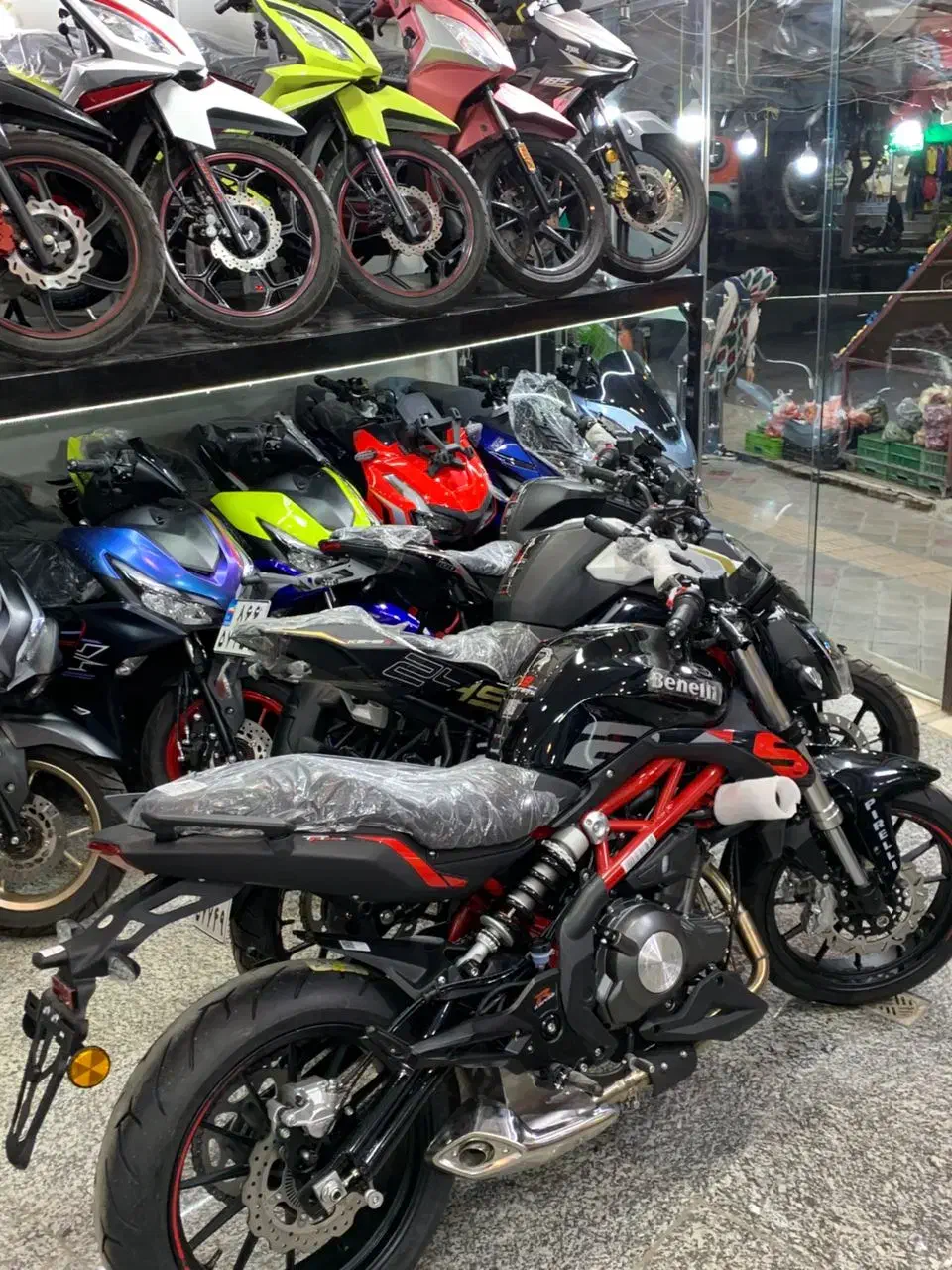 بنلی|موتورسیکلت|خمینی‌شهر, |دیوار