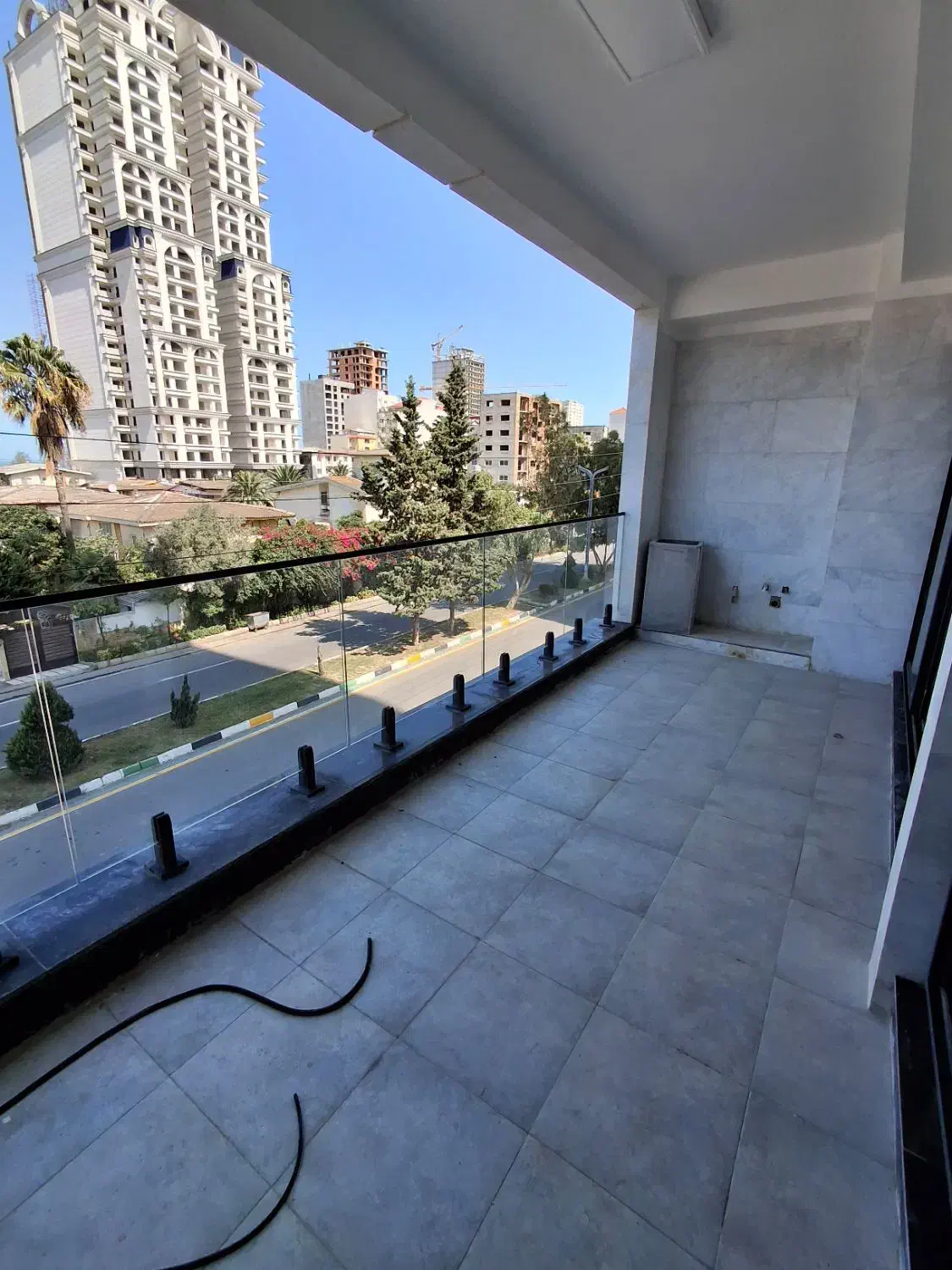 واحد رهنی ۹۰ متری بی نظیر|اجارهٔ آپارتمان|سرخرود, |دیوار