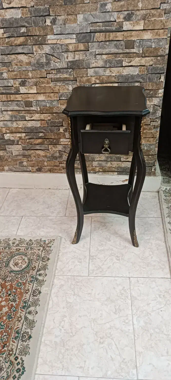 میز|میز تلفن|فردیس, قریشی|دیوار