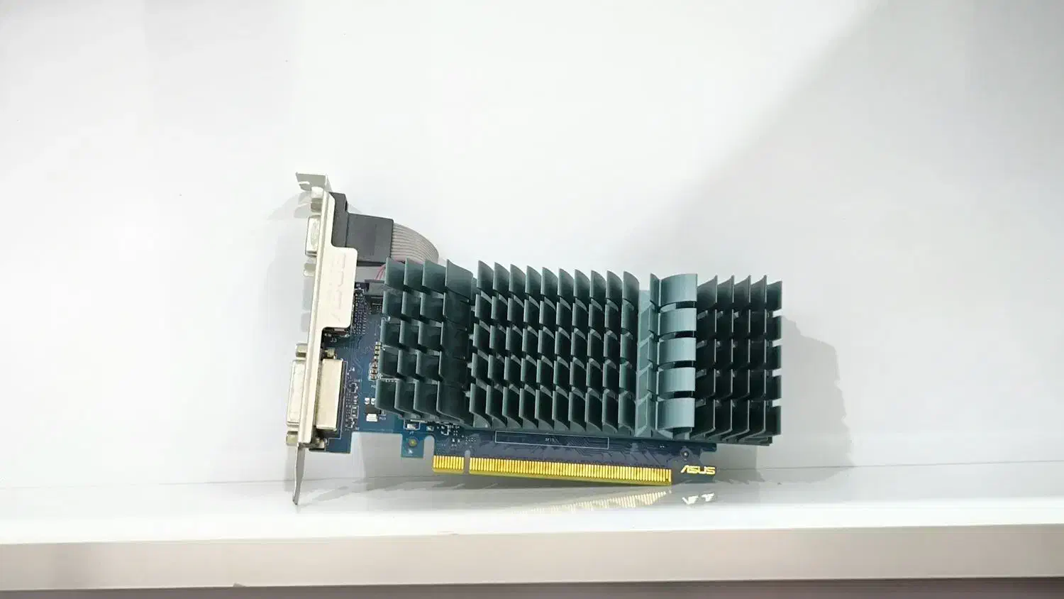 گرافیک ایسوس نو Gt730 sl 2gd5 brk|قطعات و لوازم جانبی رایانه|تهران, شهرک ولیعصر جنوبی|دیوار
