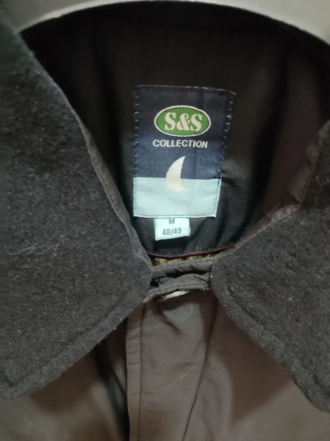 کاپشن|لباس|مشهد, سمزقند|دیوار