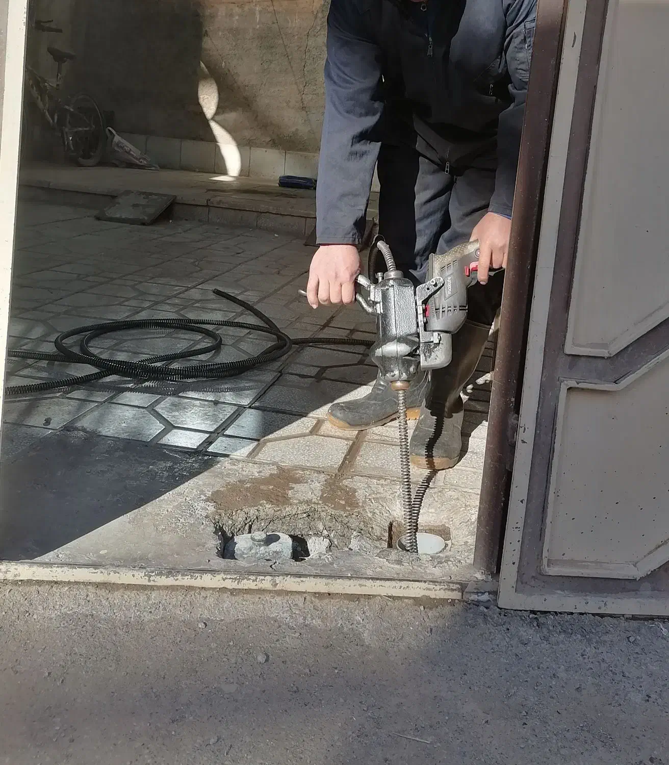 لوله بازکنی با فنر برقی و دستگاه باد|خدمات پیشه و مهارت|سبزوار, جهاد کشاورزی|دیوار