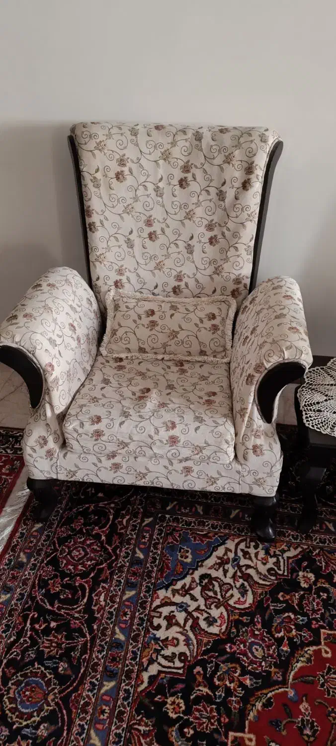 مبل ۵ نفره|مبلمان خانگی و میز عسلی|تهران, قنات‌کوثر|دیوار