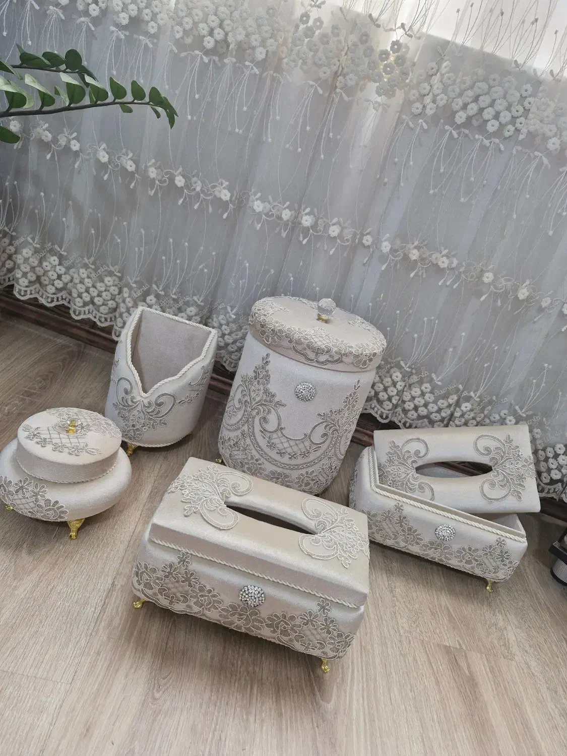 جهیزیه مخملی عروس|جاکفشی، کمد، دراور|محمدشهر, شهرک چمران|دیوار