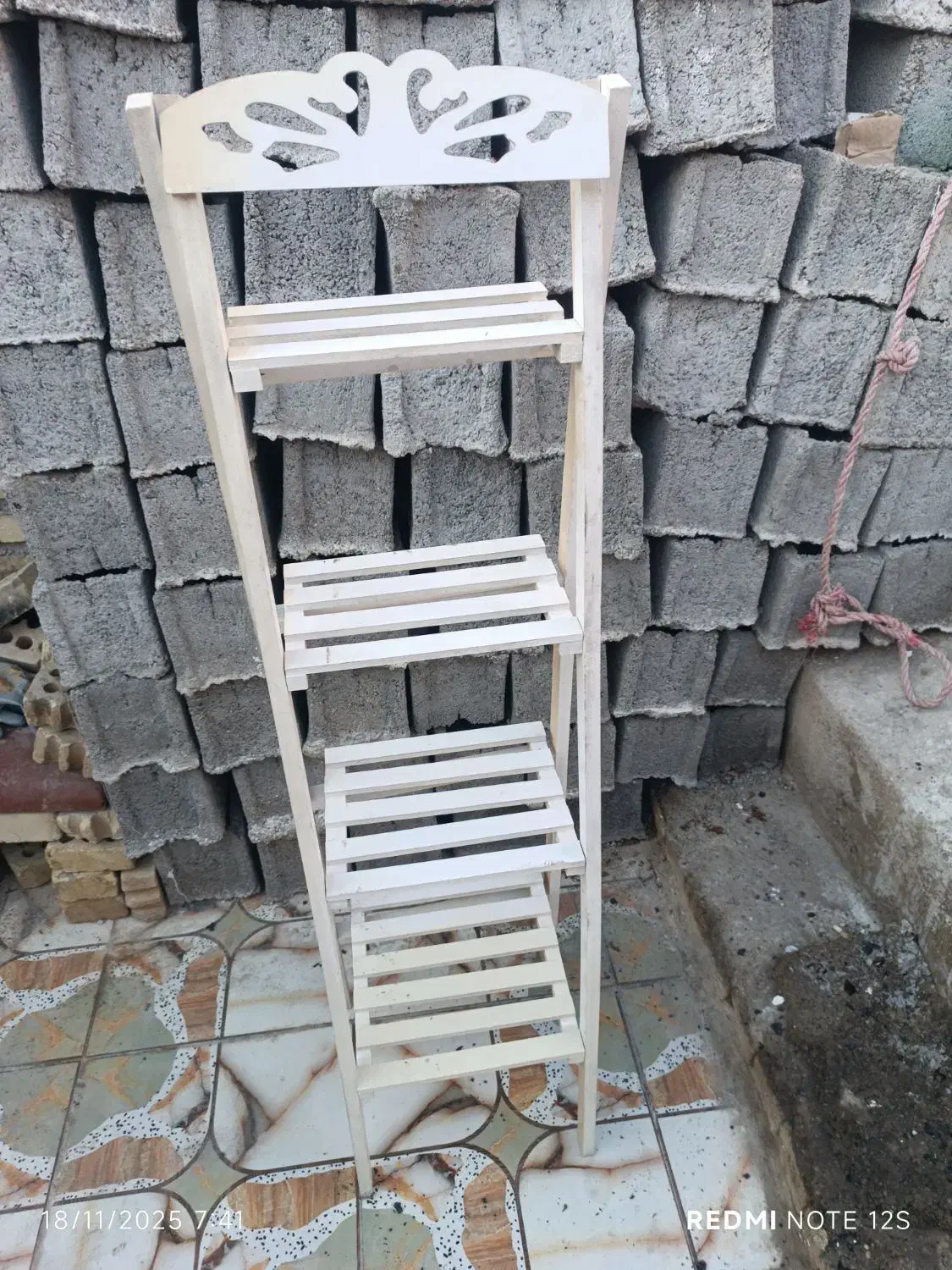 جا گلدون سالم وتمیز|گل مصنوعی|اهواز, عین ۲|دیوار