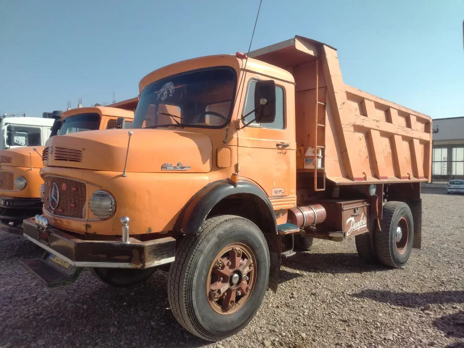 بنز 82 بی رنگ استثنائی|خودرو سنگین|قزوین, |دیوار