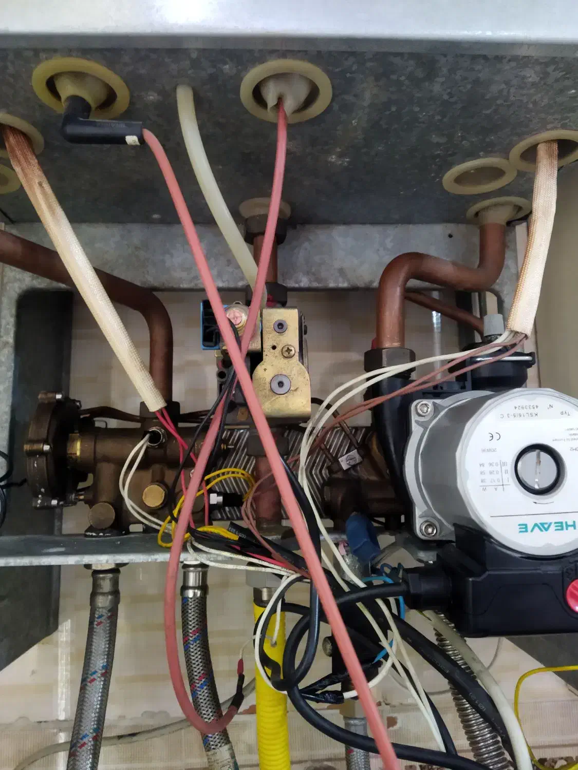 با یک تماس - پکیج خونه ات مثل نو کار میکنه|خدمات پیشه و مهارت|لنگرود, |دیوار