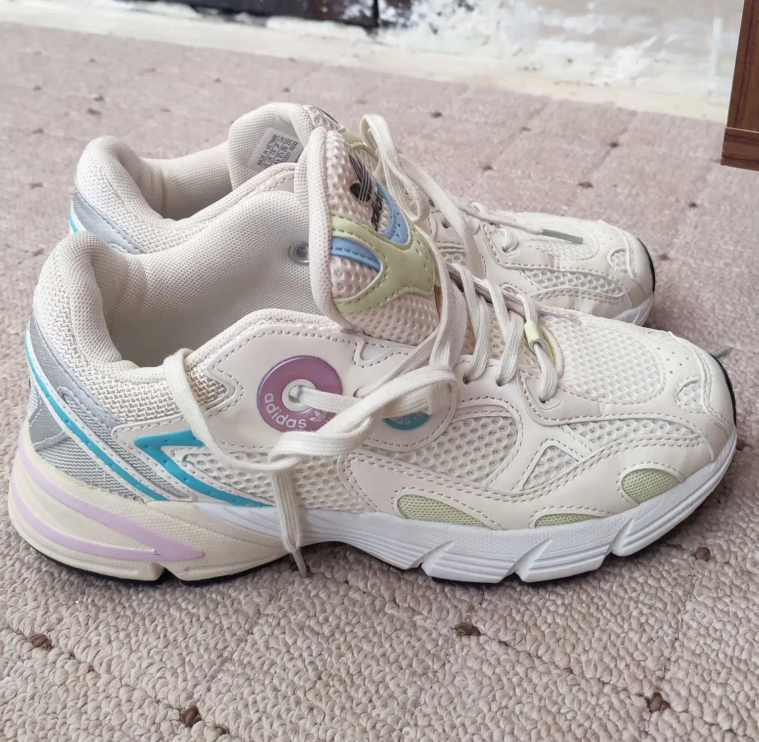 کتونی آدیداس استر دخترونه سایز 38|کیف، کفش، کمربند|ایلام, |دیوار