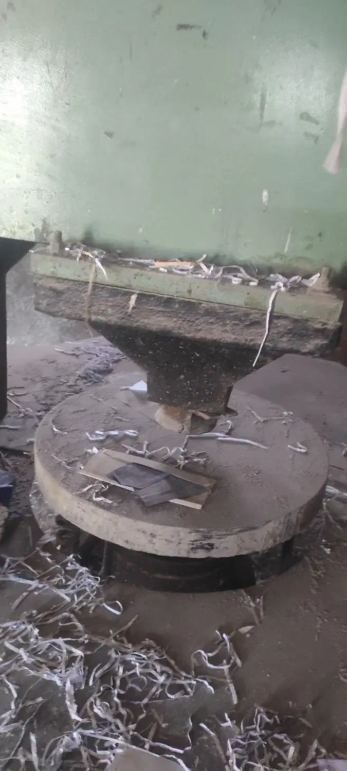 پرس دستگاه موزایک|ماشین‌آلات صنعتی|میانه, |دیوار